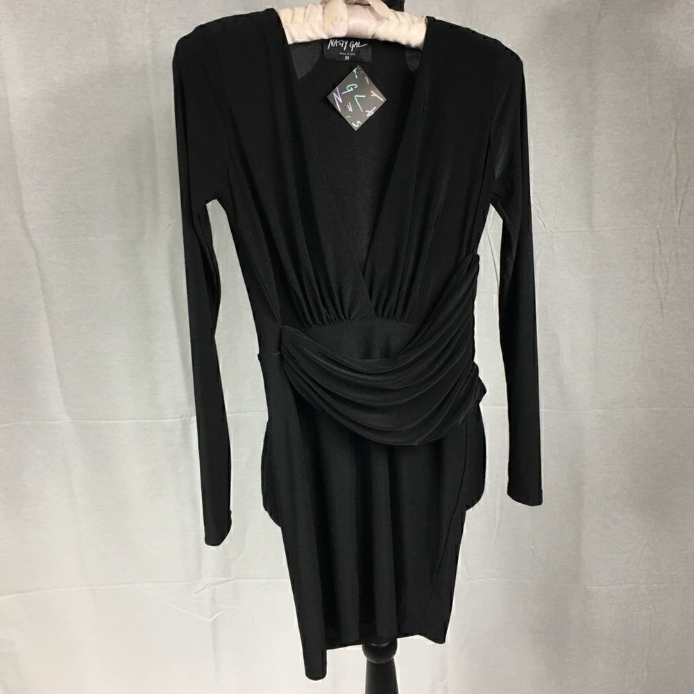 Nasty Girl black NWT long sleeved X Small v neck